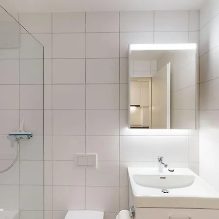 Modern - Sun 5 苏黎世